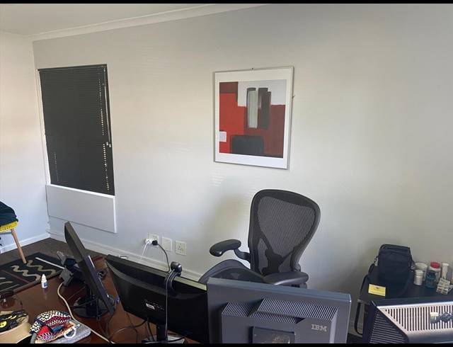 64M² OFFICE TO LET IN TOKAI
